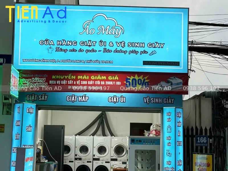 Tổng hợp các chất liệu làm bảng hiệu giặt sấy phổ biến nhất