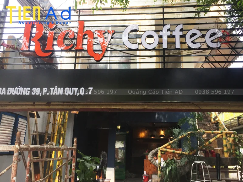 Top 25+ mẫu bảng hiệu quảng cáo Quận 7 ấn tượng nhất năm