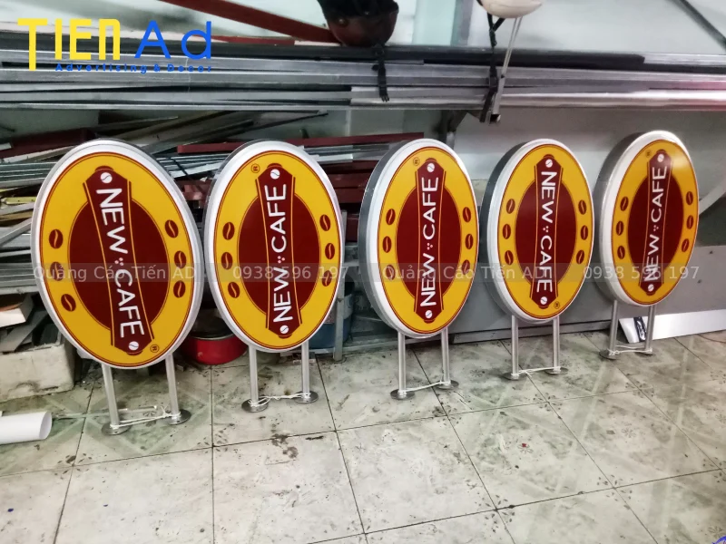 Ưu điểm của hộp đèn hút nổi