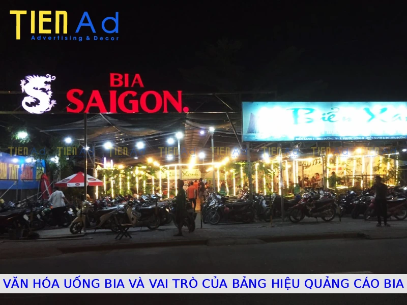 Văn hóa uống bia và vai trò của bảng hiệu quảng cáo bia