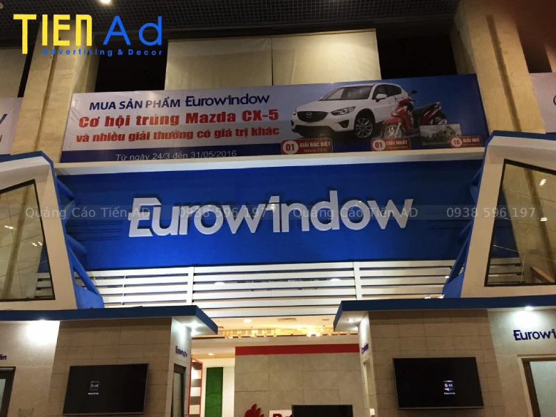 Vì sao làm bảng hiệu quảng cáo Quận 3 càng đơn giản lại càng dễ tạo ấn tượng với khách hàng