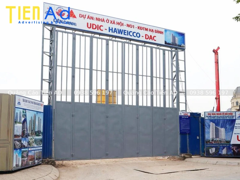 Vì sao nên chọn Tiến AD thi công cổng chào dự án bất động sản