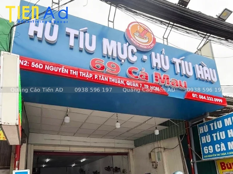 Vì sao quán hủ tiếu cần đầu tư bảng hiệu nổi bật