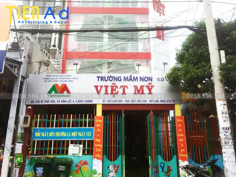 bảng quảng cáo trường mầm non Việt Mỹ
