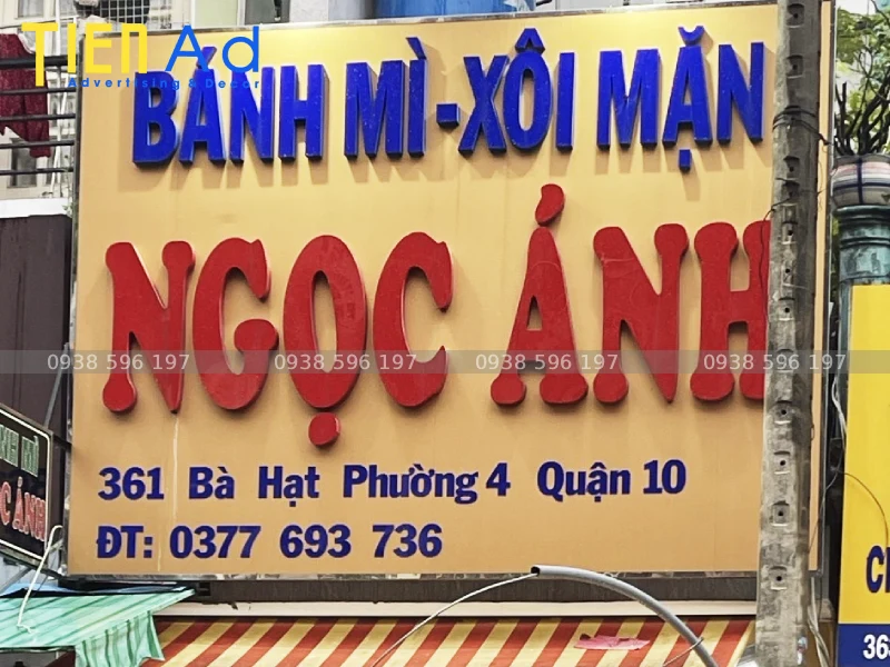 biển quảng cáo bánh mì xôi
